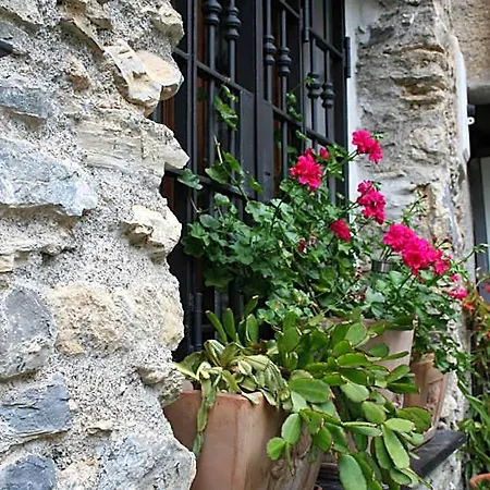 Ca' Di Vissai 3* Arnasco